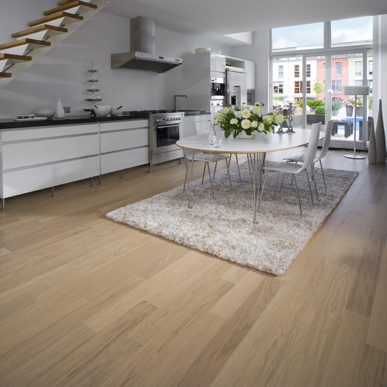 Дуб Бисквит (Biscuit) Однополосный, Матовый Лак, Брашированный, Фаски