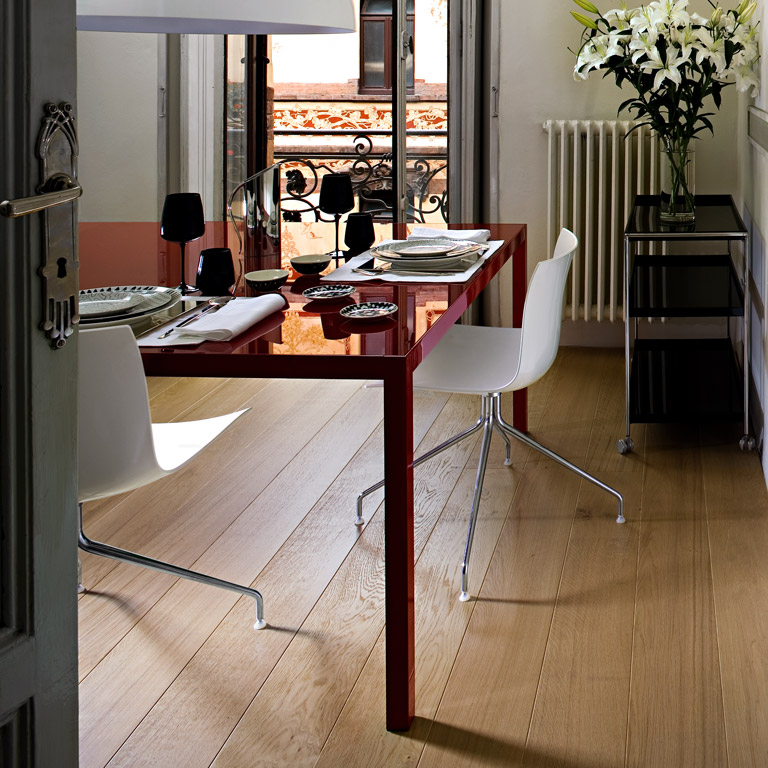 Дуб Белый (White) Однополосный, Матовый Лак, Брашированный, Фаски