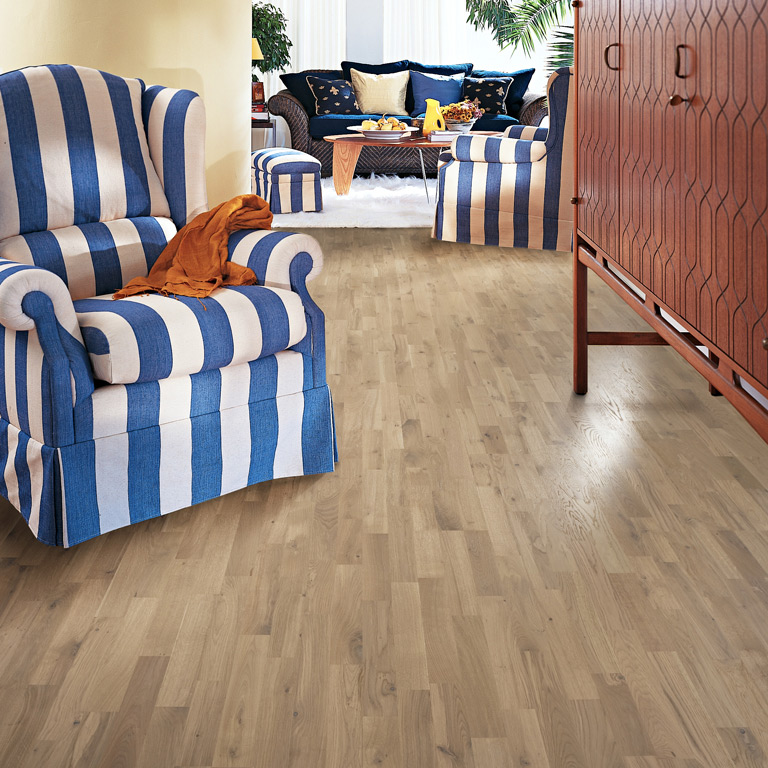 Дуб Мороз (Frost) Трехполосный, Матовый Лак, Брашированный